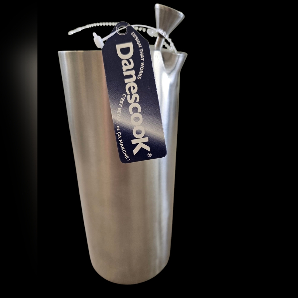 🌴3/$10 Stainless cocktail mixer